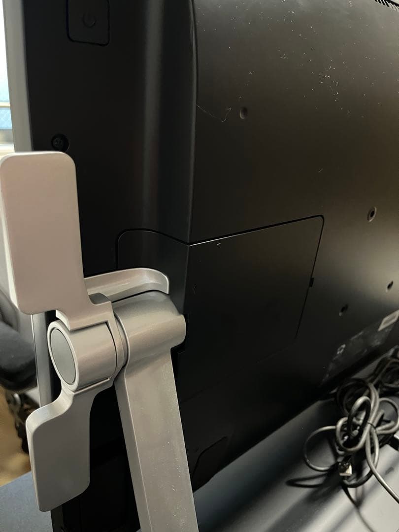 Wacom 液晶ペンタブレット Cintiq24HD DTK-2400