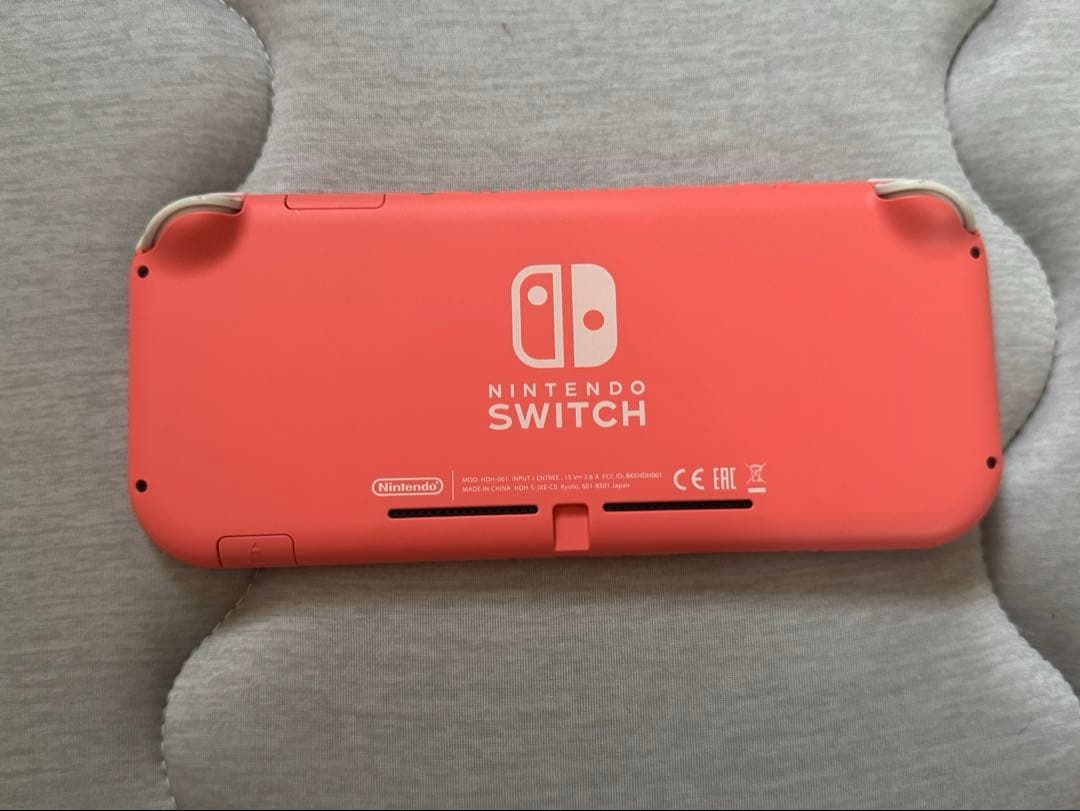 麦*造様 Nintendo Switch Liteコーラルあつまれどうぶつの森ソ