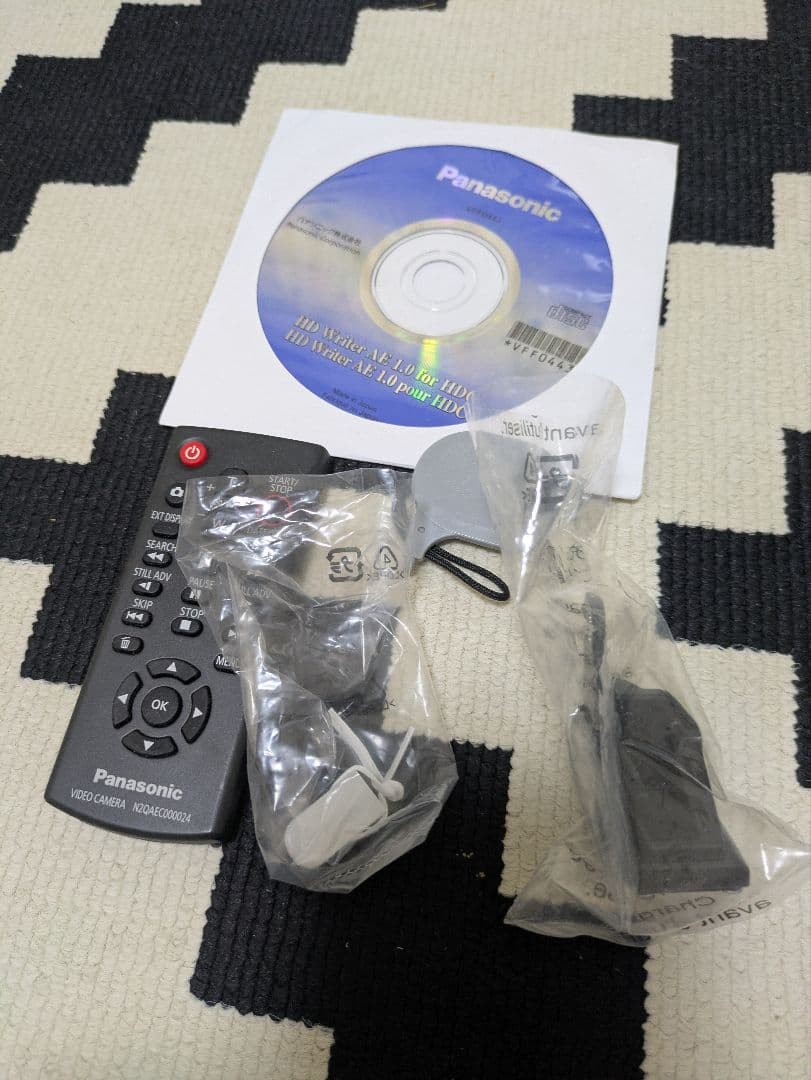 HDC-TM300　デジタルハイビジョンビデオカメラ　Panasonic