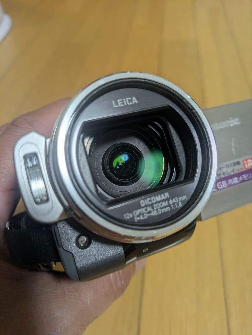 HDC-TM300　デジタルハイビジョンビデオカメラ　Panasonic