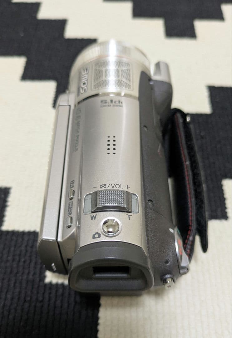 HDC-TM300　デジタルハイビジョンビデオカメラ　Panasonic