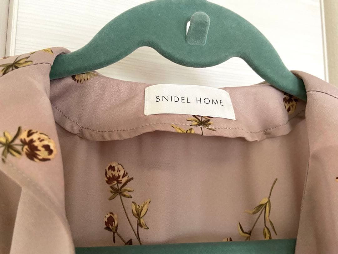 SNIDEL  花柄パジャマセット