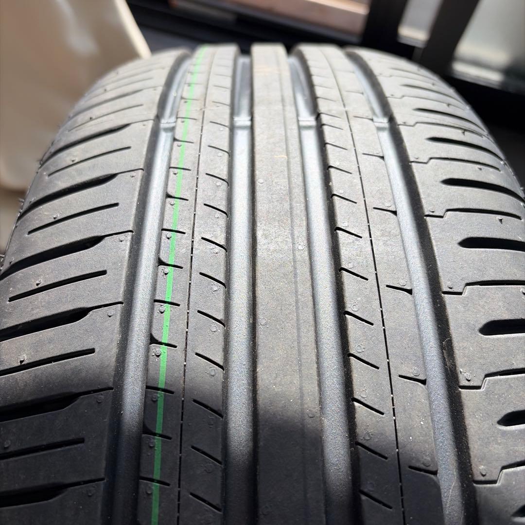ヤリスクロス新車外し　タイヤのみ215/50R18 4本セット ※発送2個口