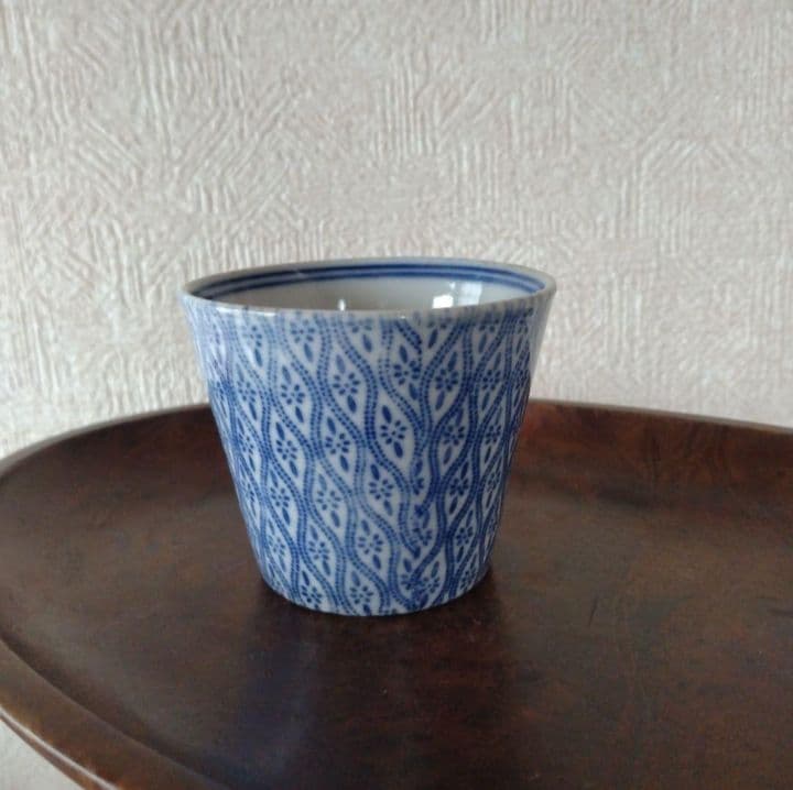 古伊万里染付印判小紋柄蕎麦猪口
