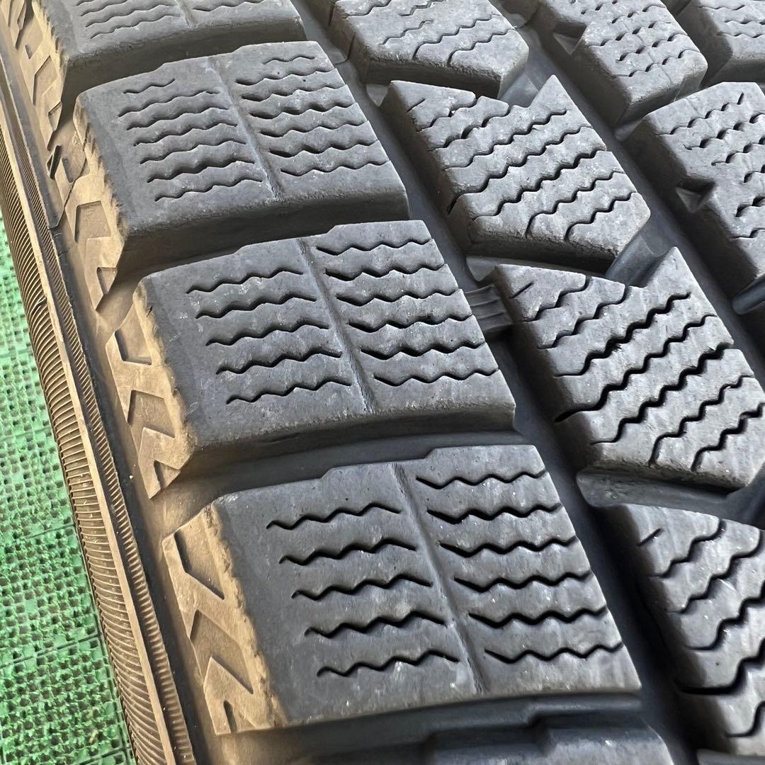 s*6様 215/60R16 ダンロップ スタッドレスタイヤ2021年製造 4本