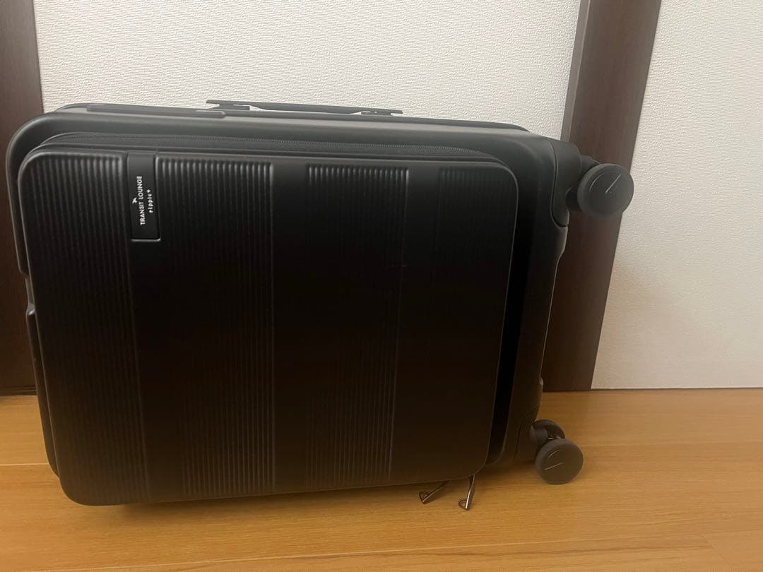 （最終値下げ）TRANSIT LOUNGE中型鍵なしキャリーケース 　2泊3日