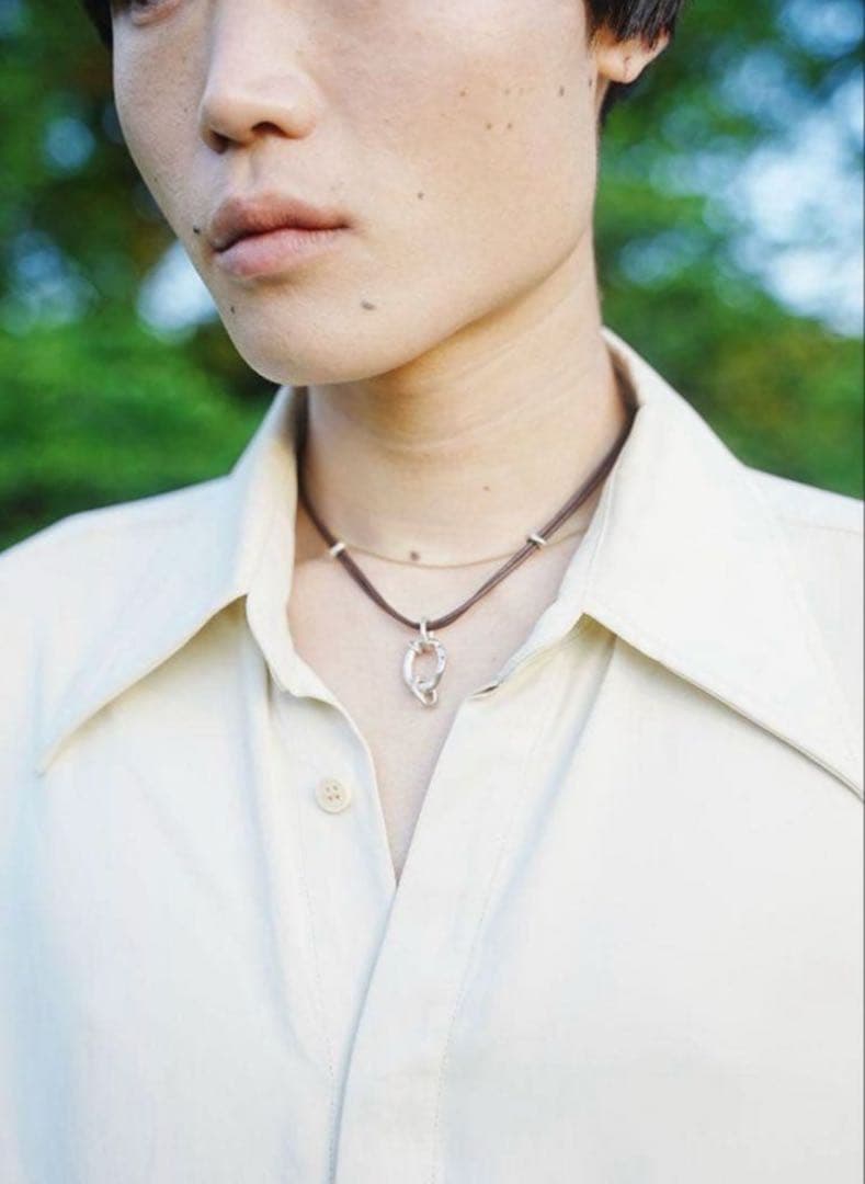 アクセサリー STRONG VOID LEATHER NECKLACE SILVER