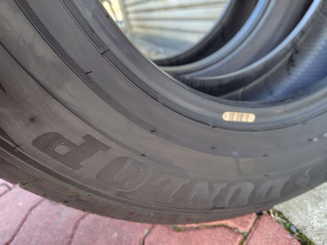 ダンロップ RV505 215/65 R16 2023年製 残り溝7.5mm