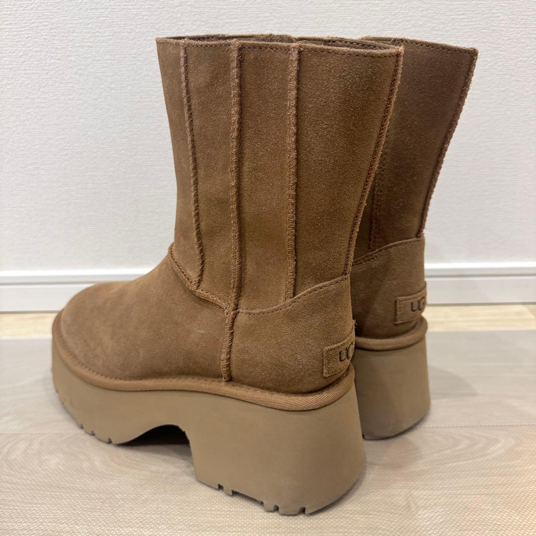 UGG Twin Seam New Heights ブーツ 24cm