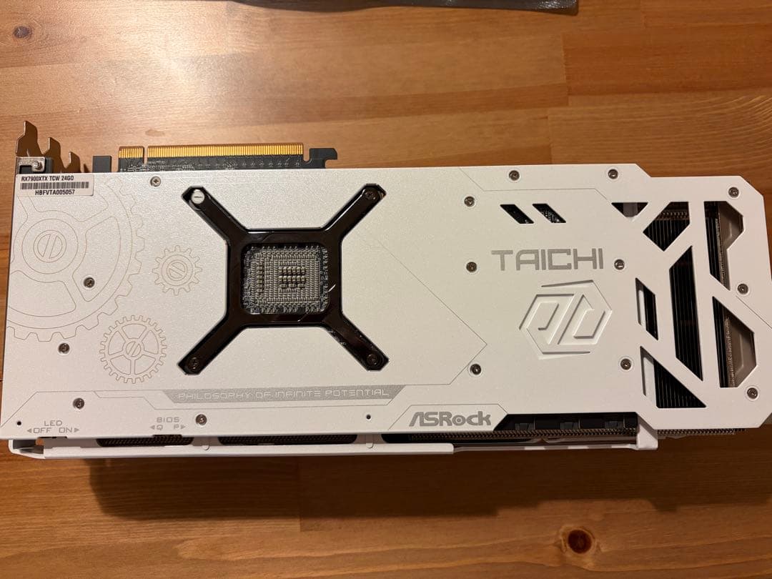 【最終価格】Radeon RX 7900XTX Taichi White