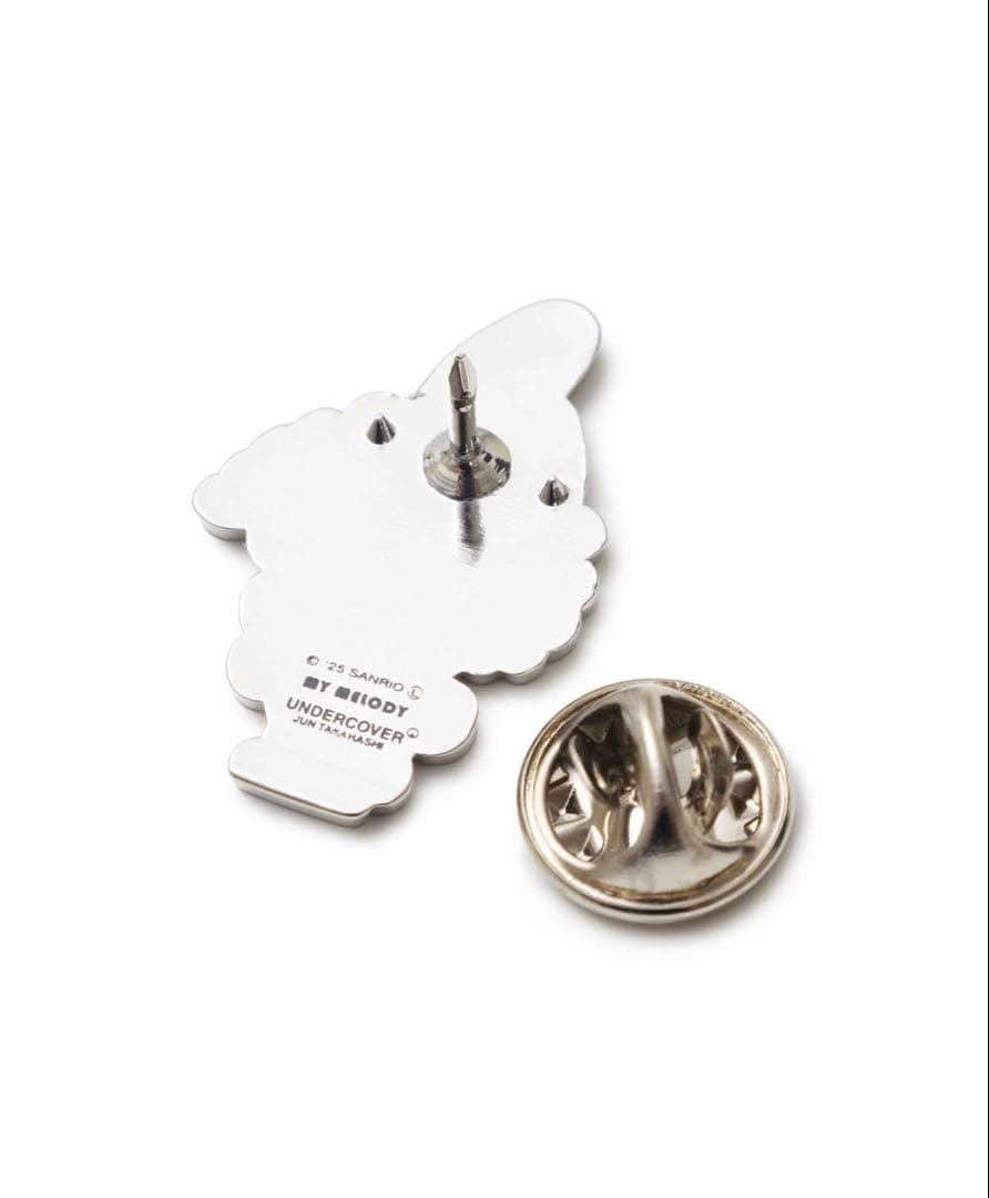 UNDER COVER × サンリオ ピンバッジ 5個セット