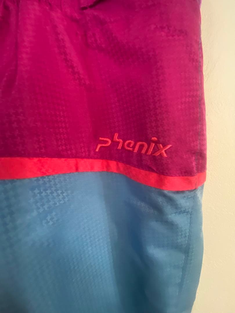 美品　phenix 子ども用スノーボードウェア　120