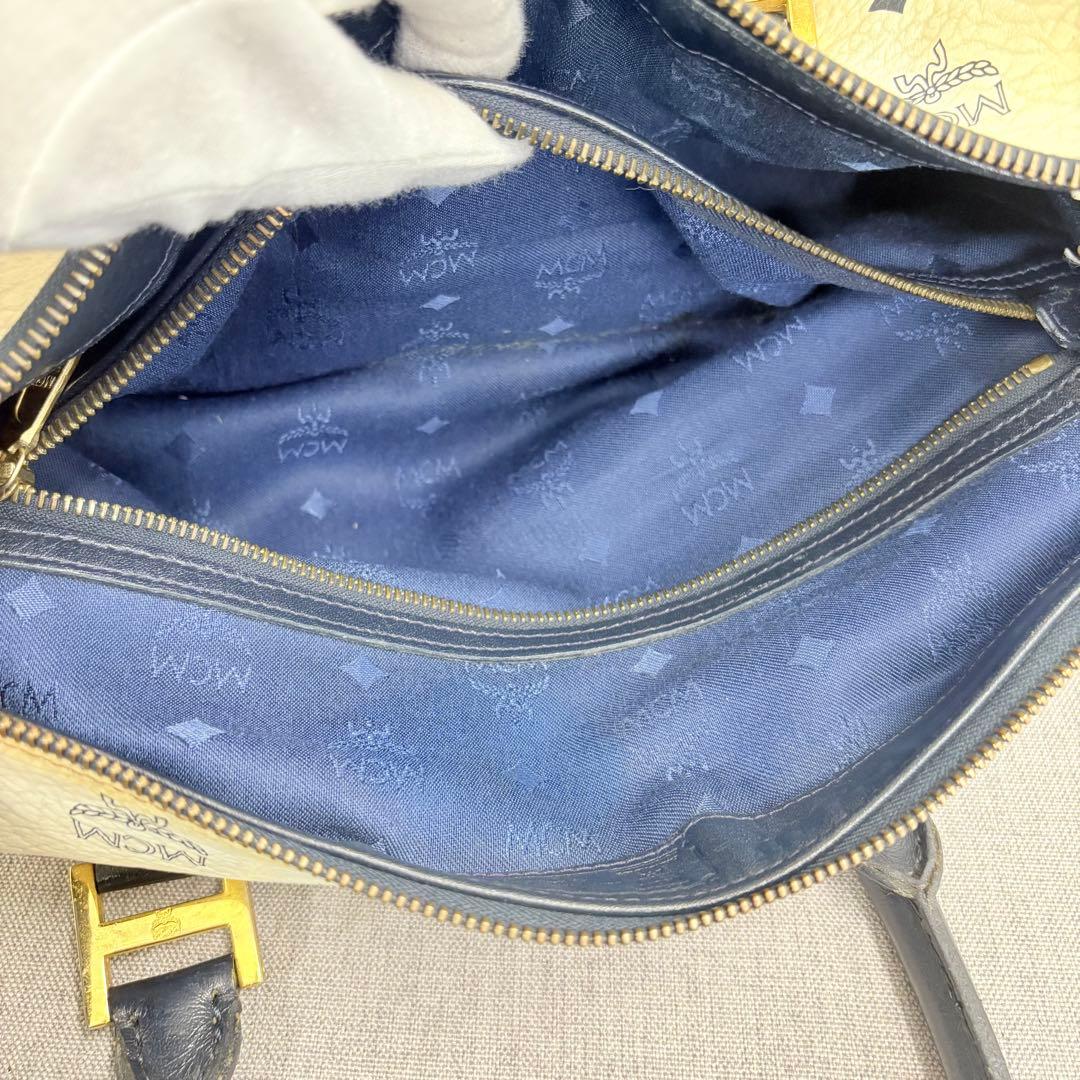 MCM エムシーエム ボストンバッグ ハンドバッグ ヴィセトス ホワイト 濃紺
