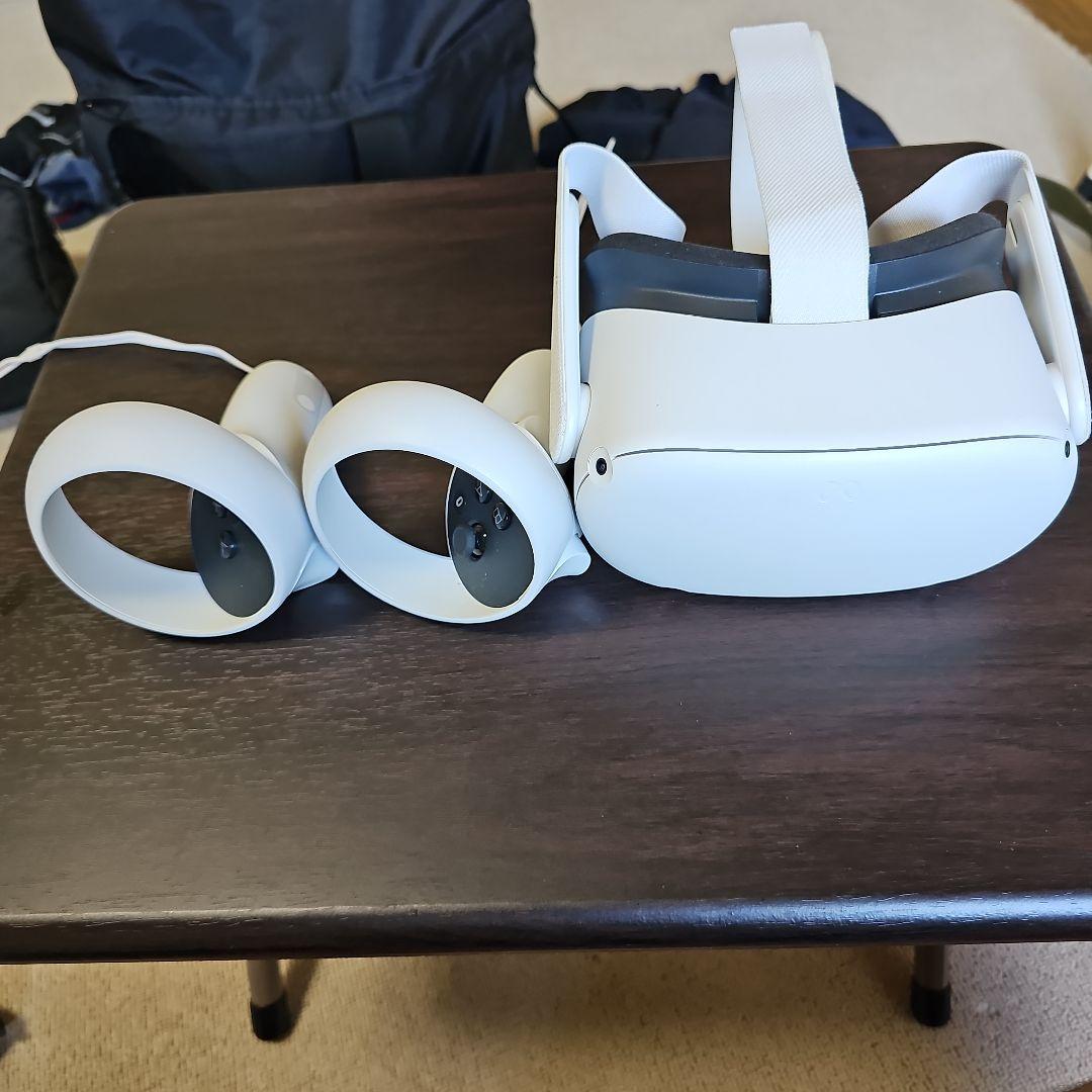 VRヘッドセット ホワイト コントローラー2個付き