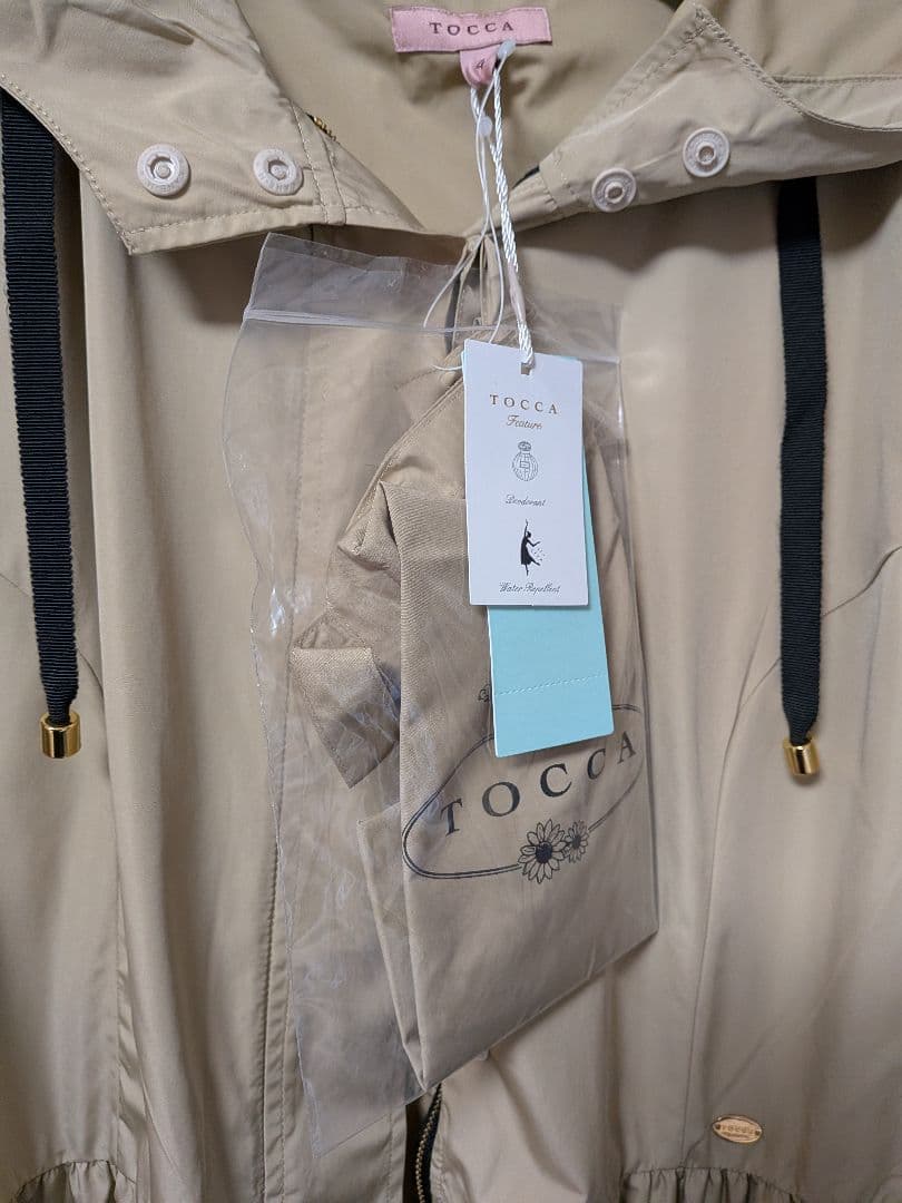 新品タグ付き　TOCCA トッカ　フード付きENVELOPE コート　4