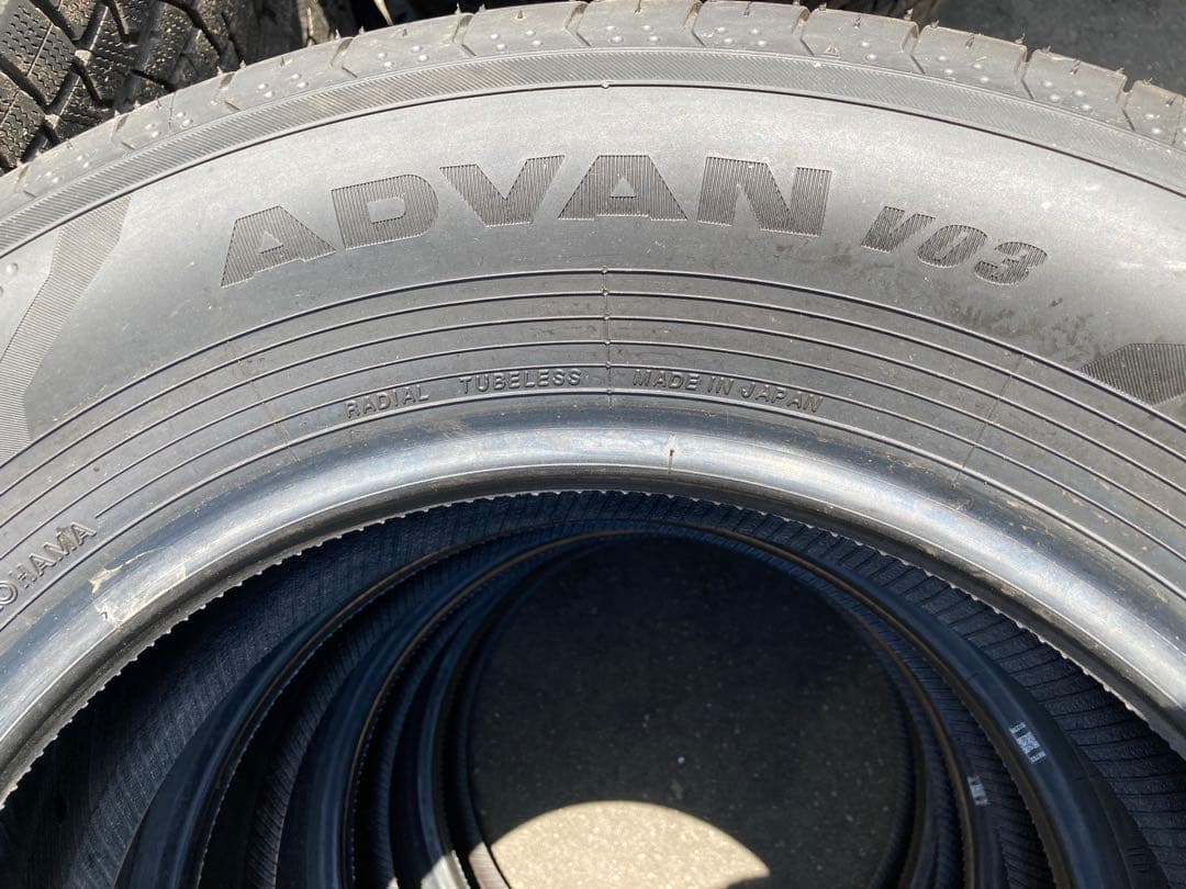 新車剥がし YOKOHAMA 225/65R17 25年製 【シャ-80 ①】