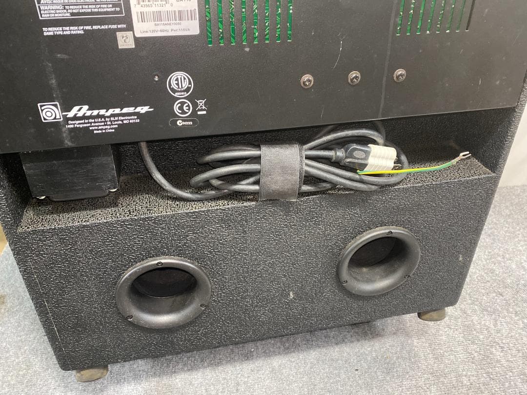 Ampeg アンペグ BA-115 ベース用 アンプ コンボアンプ