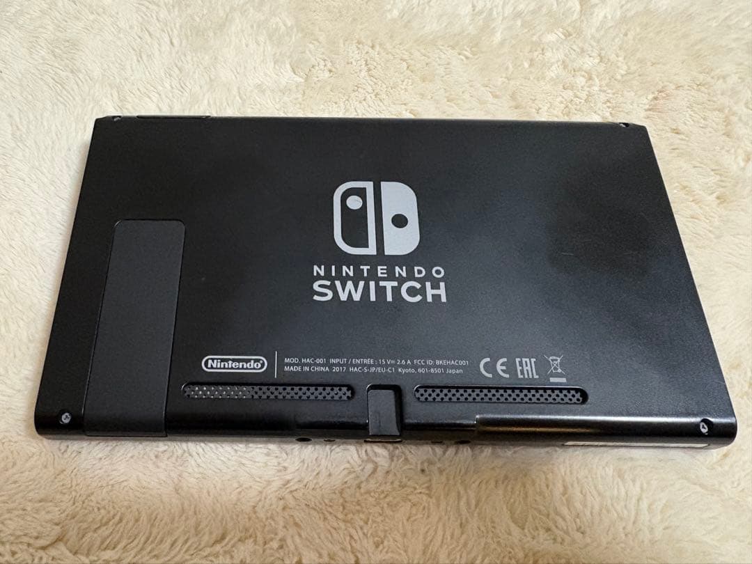 【極美品】Nintendo Switch 本体のみ 未対策機
