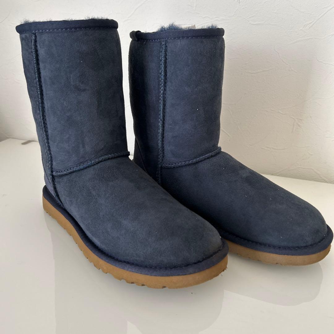 UGG クラシックショート　ネイビー ブーツ23cm アグ　レディース