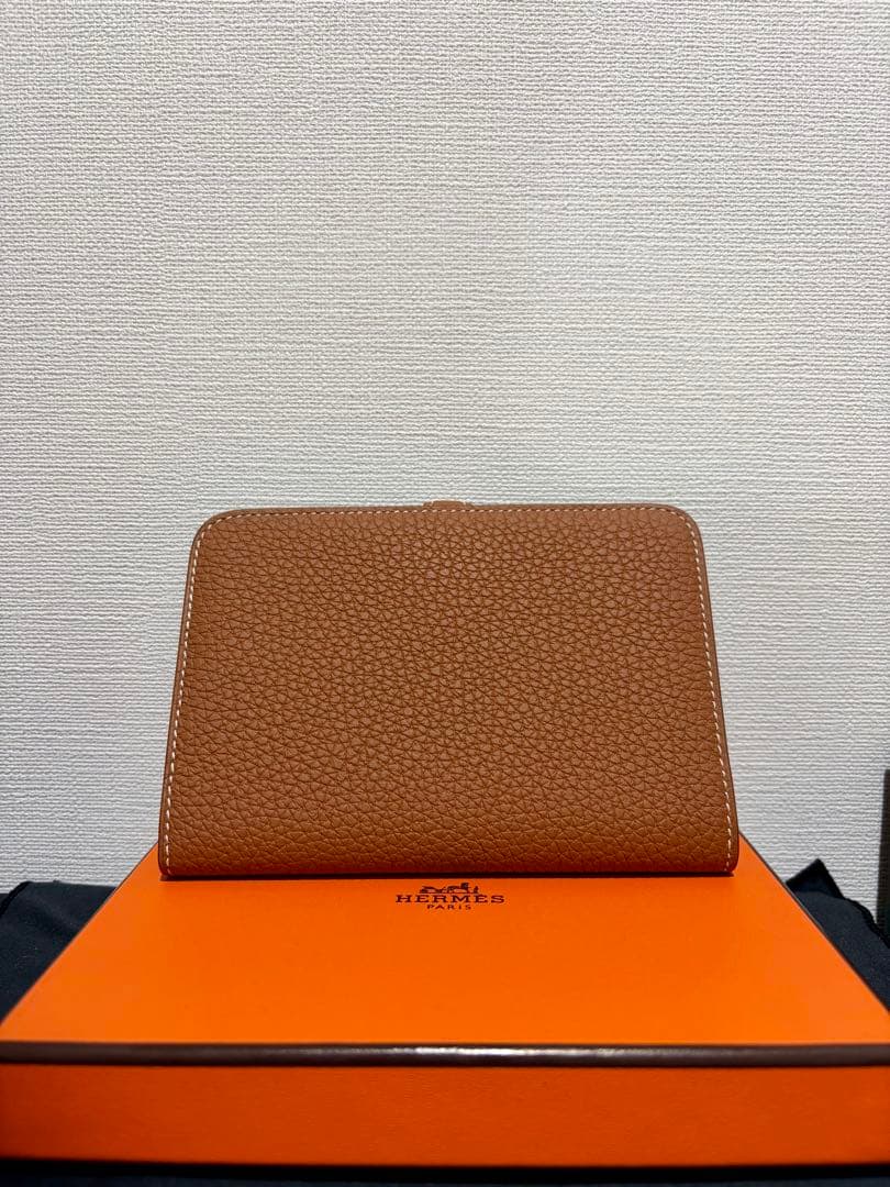 エルメス　ドゴンコンパクト　完全新品未使用　ゴールド