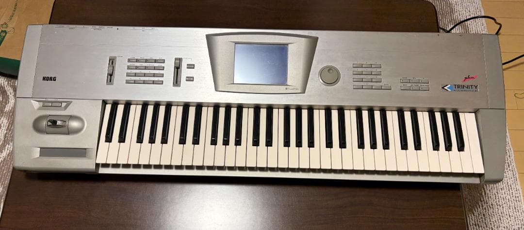 KORG TRINITY Plus 61鍵シンセサイザー