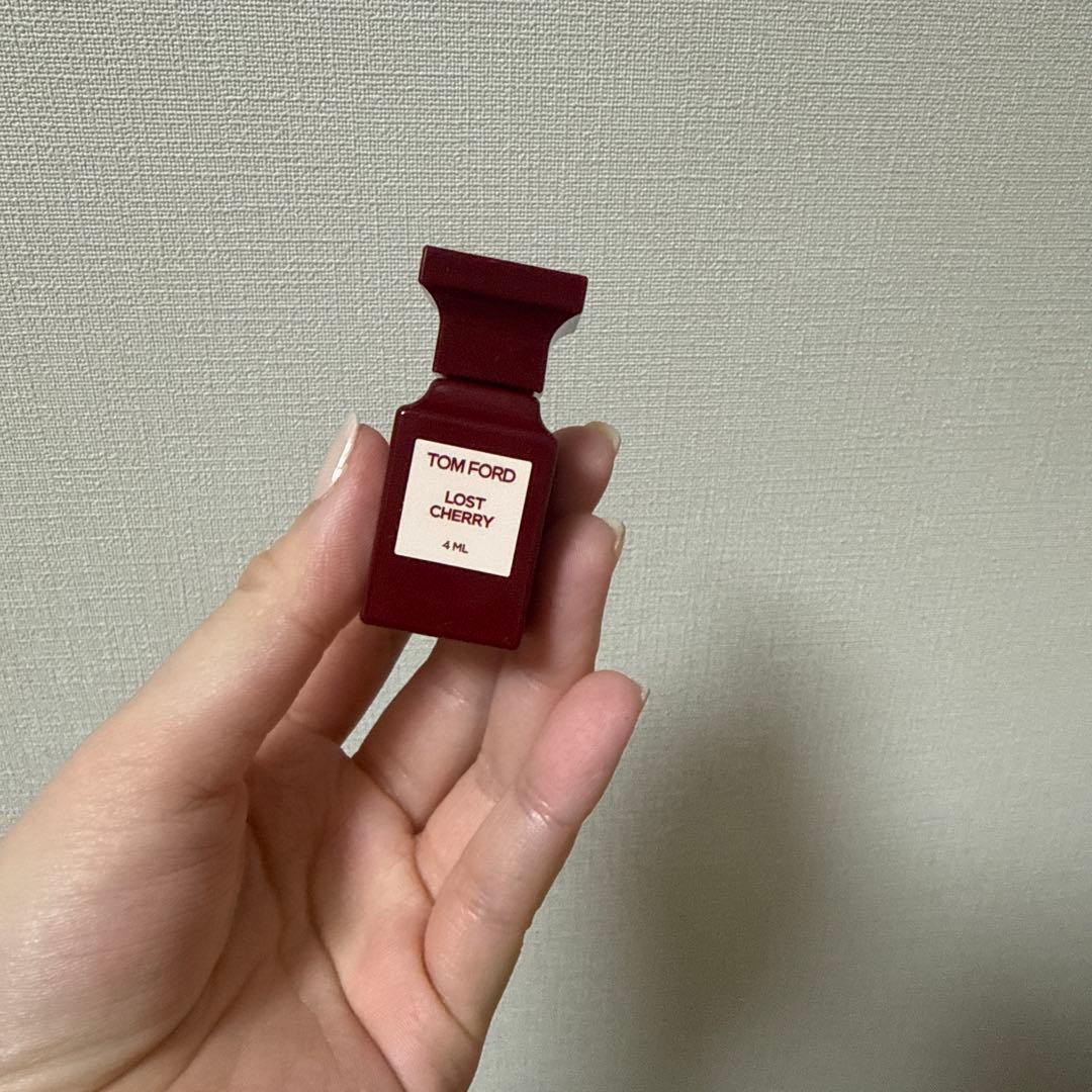 【saaa】TOM FORD BEAUTY ローズプリック　パルファム