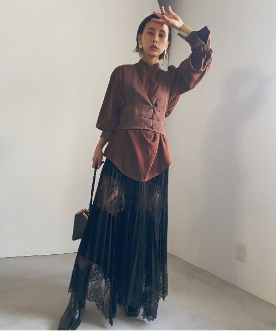 【美品】 AMERI UNDRESSED LACE SANDWICH SKIRT