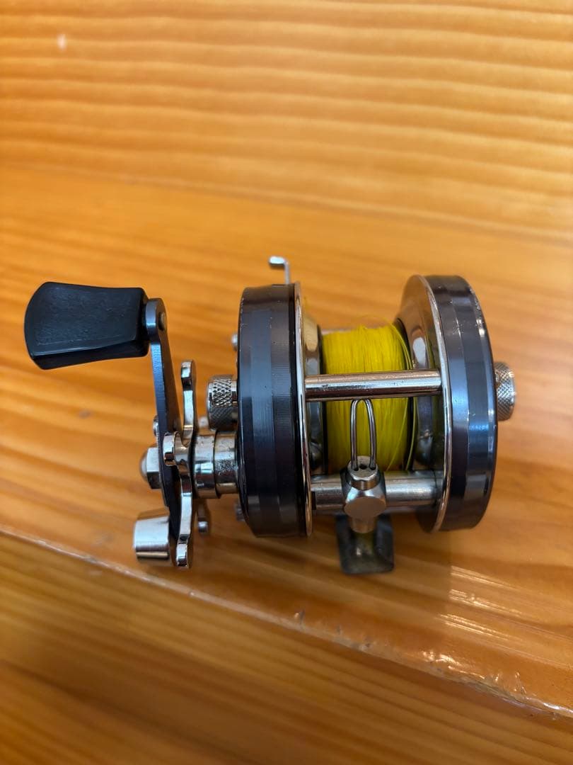 Abu Garcia Ambassadeur 4500C ベイトリール