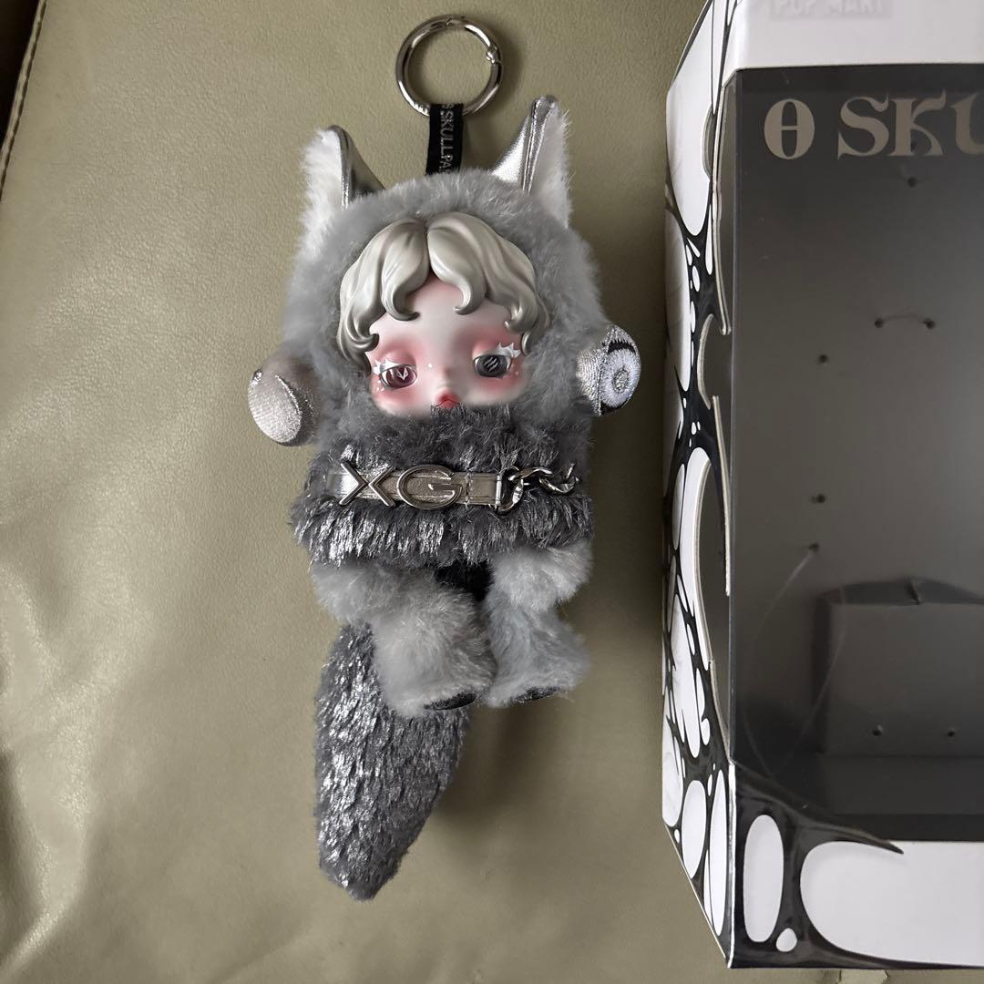 SKULLPANDA XG ぬいぐるみペンダント　（日本限定）　スカルパンダ