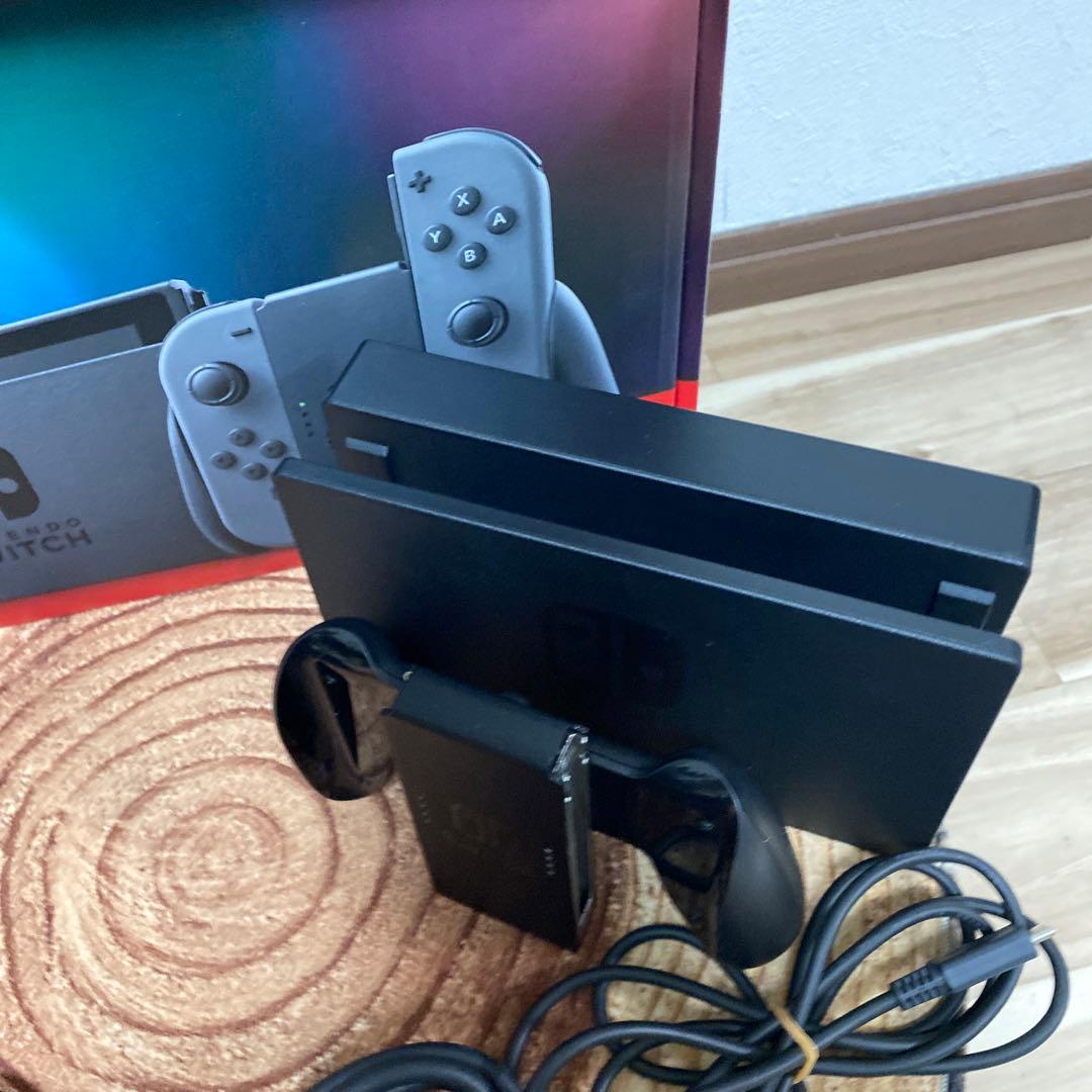 Nintendo Switch ニンテンドースイッチ本体　グレー②