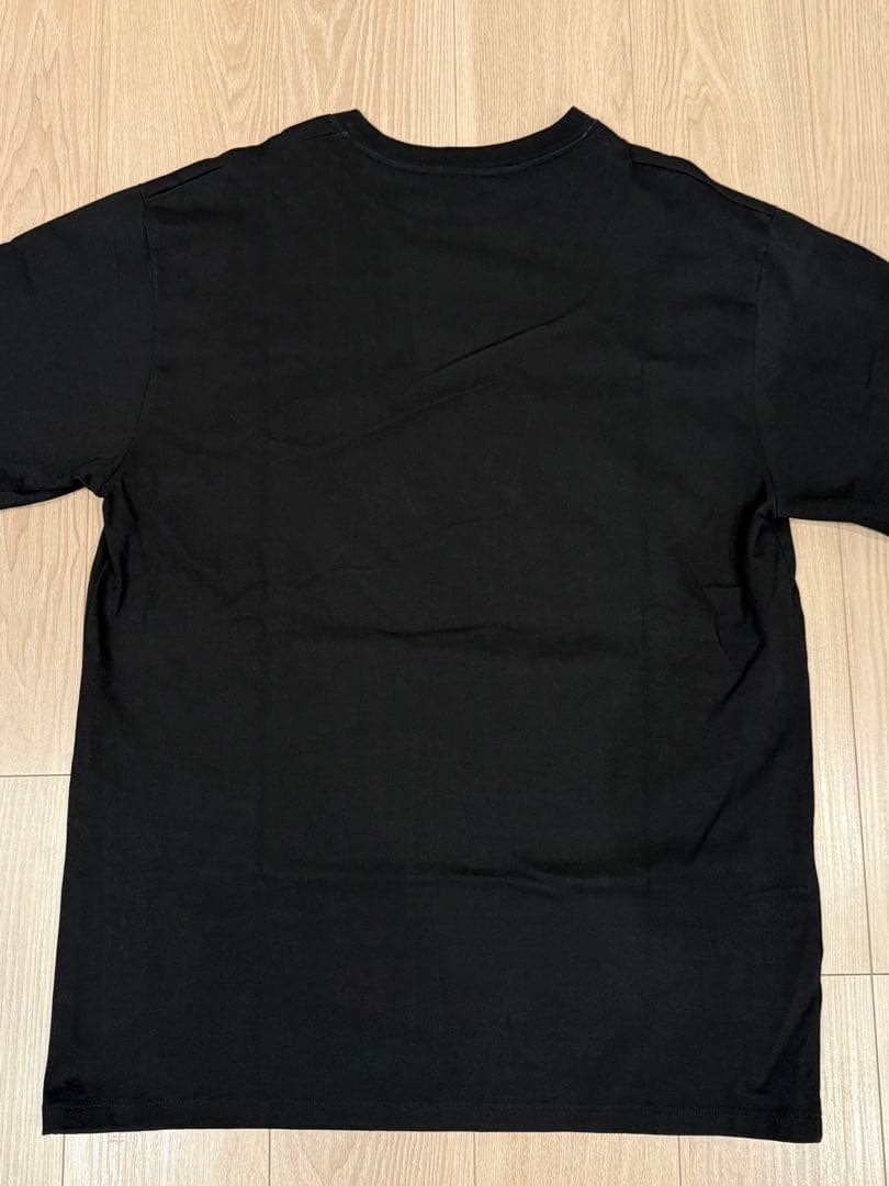 GUCCI イチゴプリント Tシャツ ブラック
