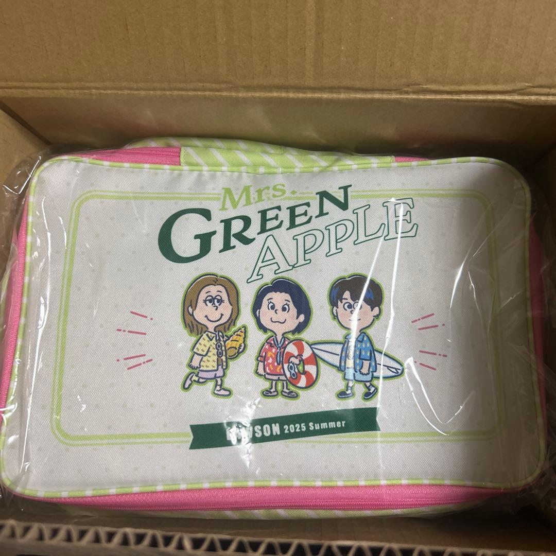 ジ*ジ様 Mrs. GREEN APPLE ローソン　ポーチセット 非売品