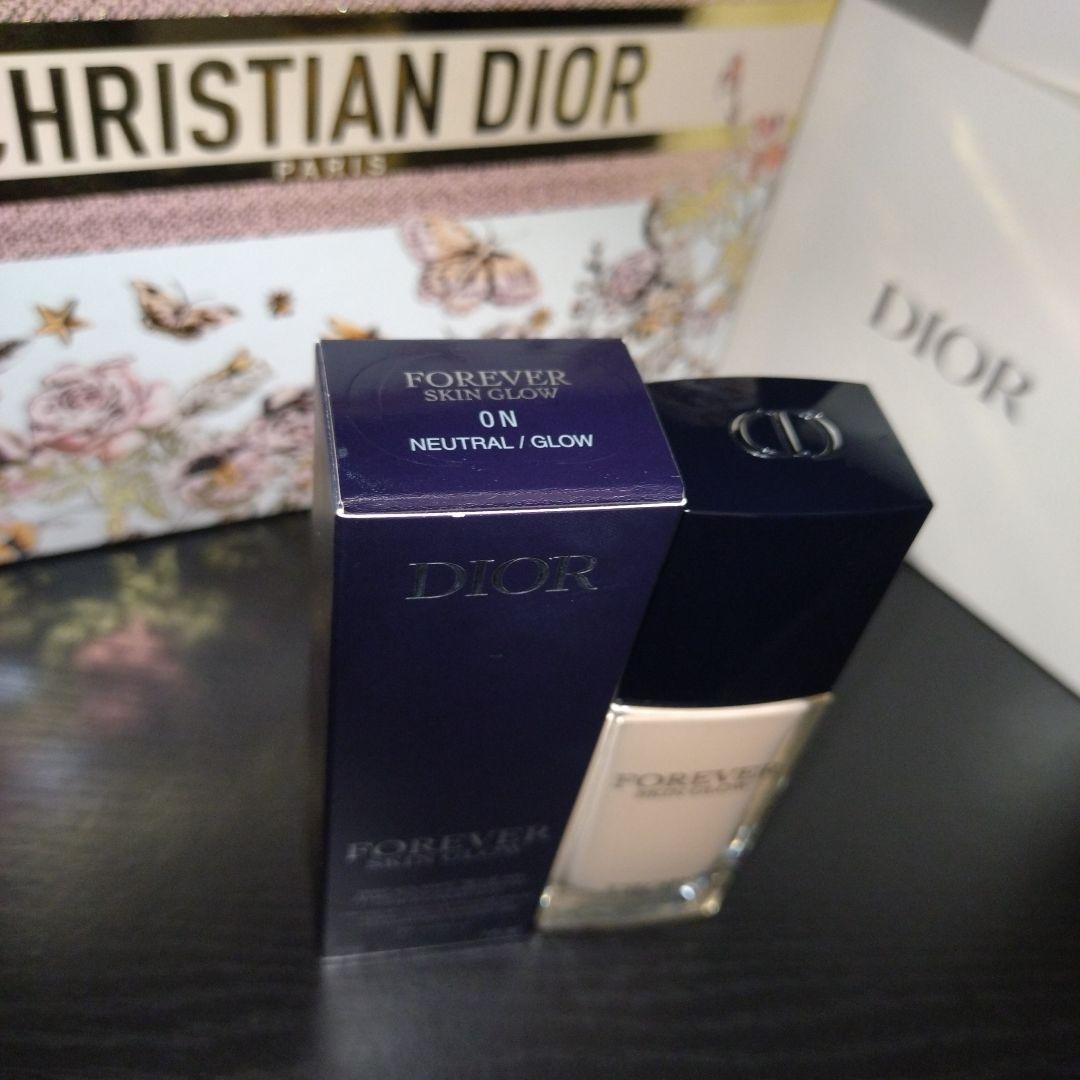 Dior♡ディオールスキン フォーエヴァーフルイドグロウ 0Nニュートラル