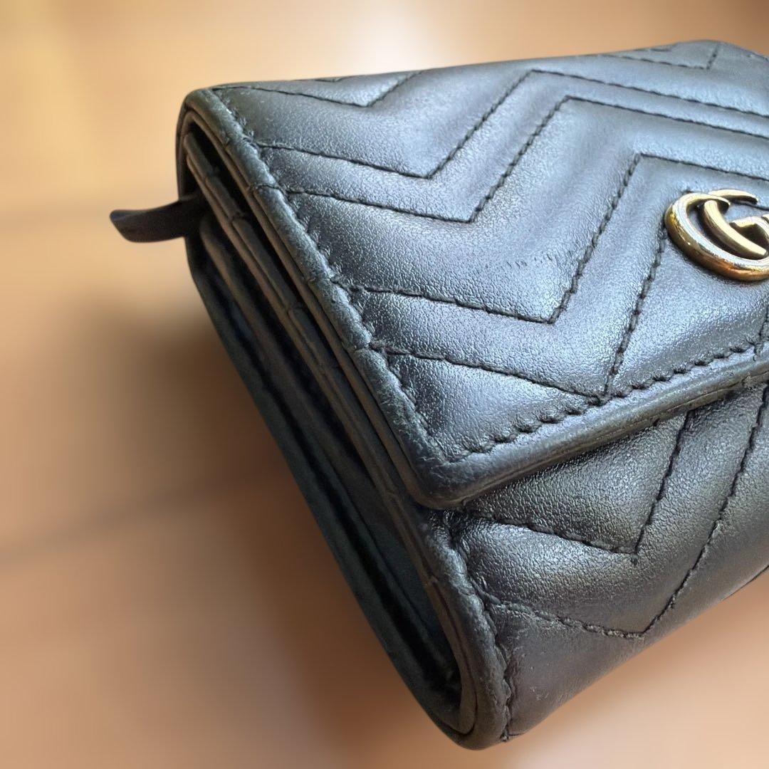GUCCI 財布　黒