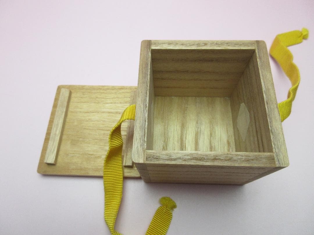 在銘 萩焼 十四代坂倉新兵衛作 蓋置　E07 71215