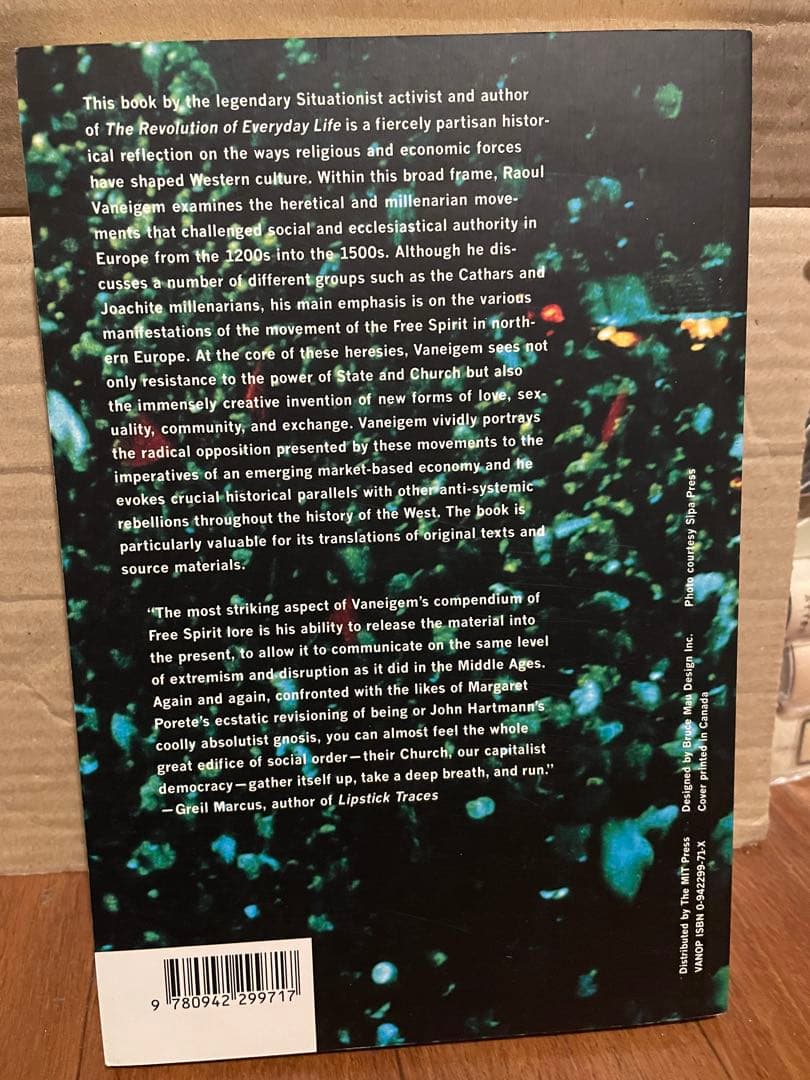 洋書 The Movement of the Free Spirit