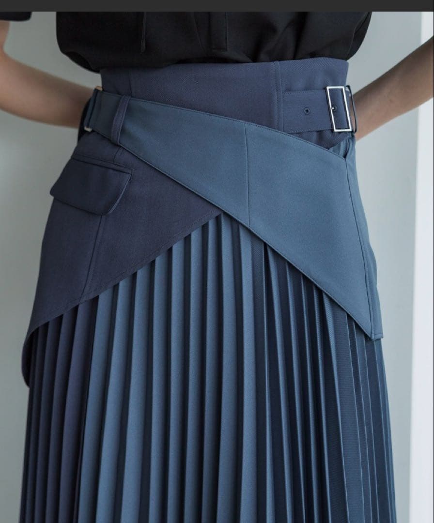 新品タグ付き　UNIDTED TOKYO ロングスカート　ブルー　サイズ1