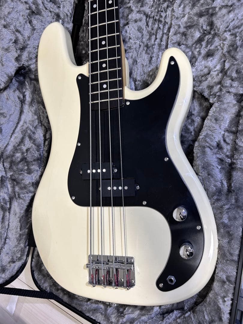【初心者必見オススメ】見た目・演奏性に拘った一台！SELDER プレベBass