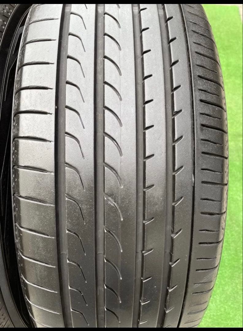 タイヤ・ホイール YOKOHAMA BLUEARTH RV-02(215/60/R16 95H)