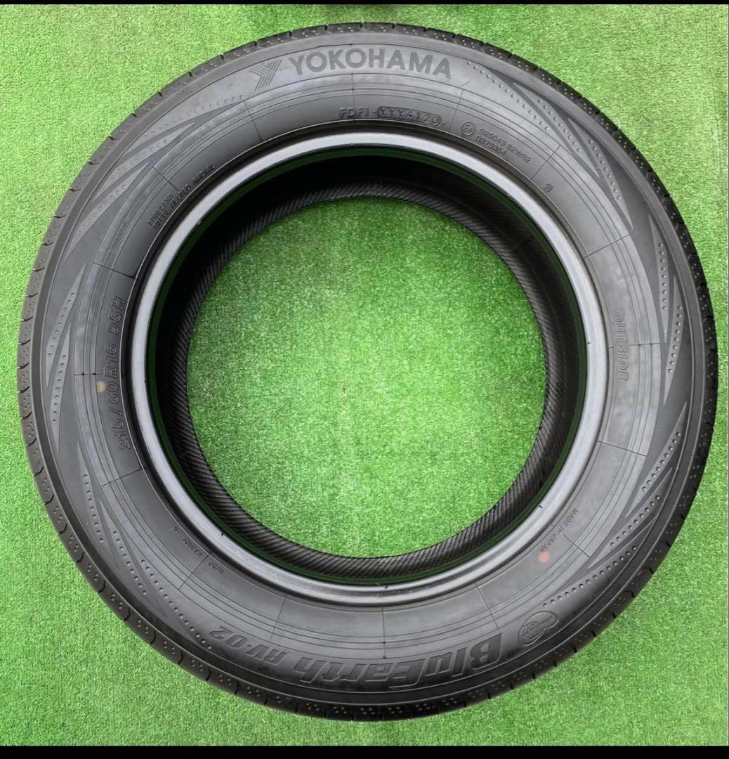 タイヤ・ホイール YOKOHAMA BLUEARTH RV-02(215/60/R16 95H)