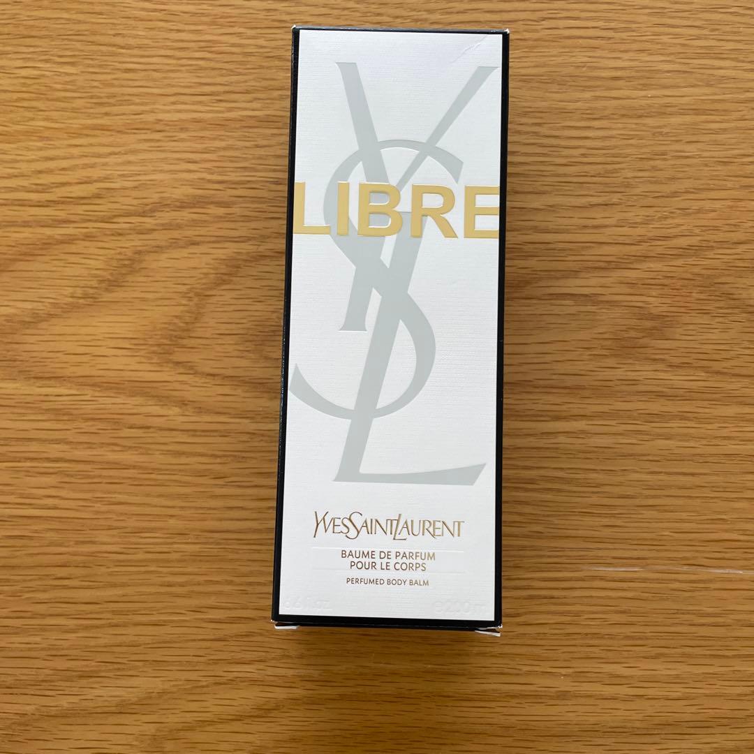最終値下げ　新品Yves Saint Laurent LIBRE ボディクリーム