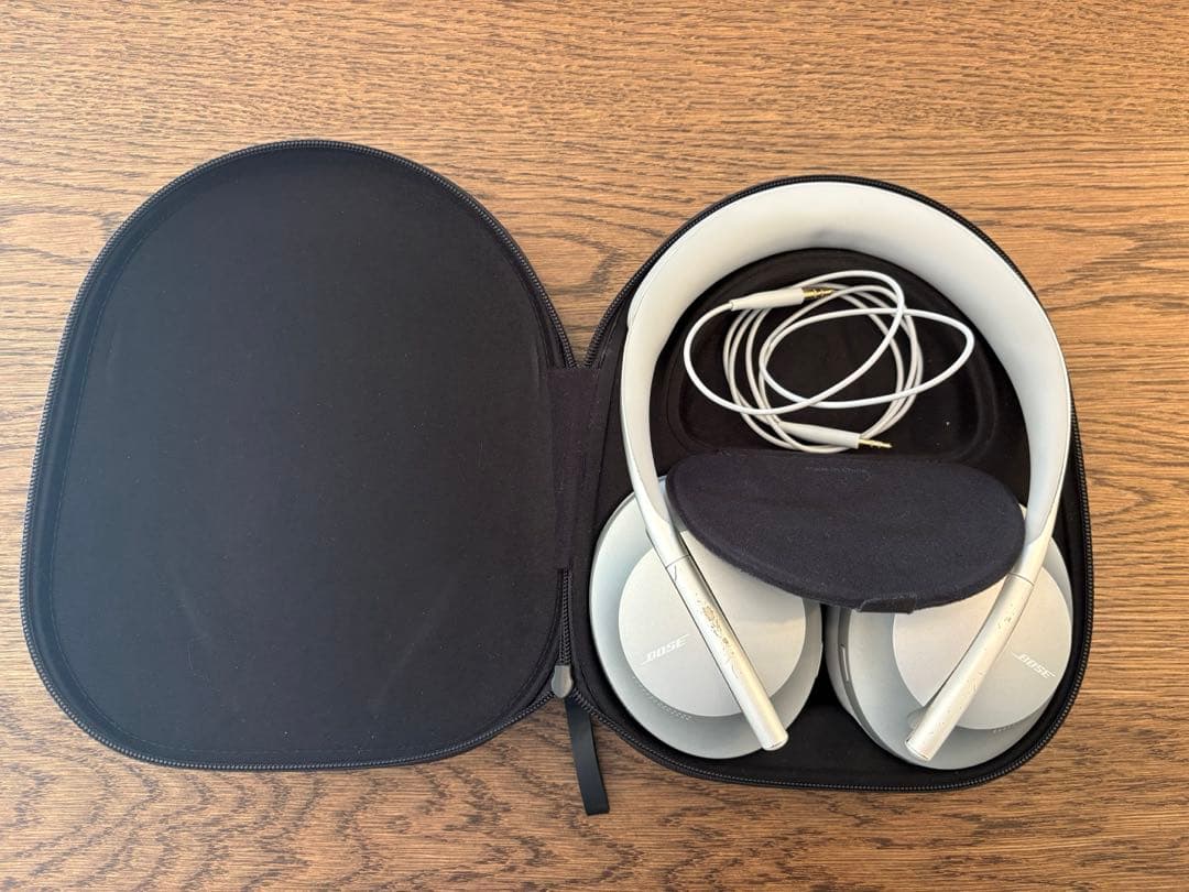 ヘッドホン BOSE Noise Cancelling Headphones 700