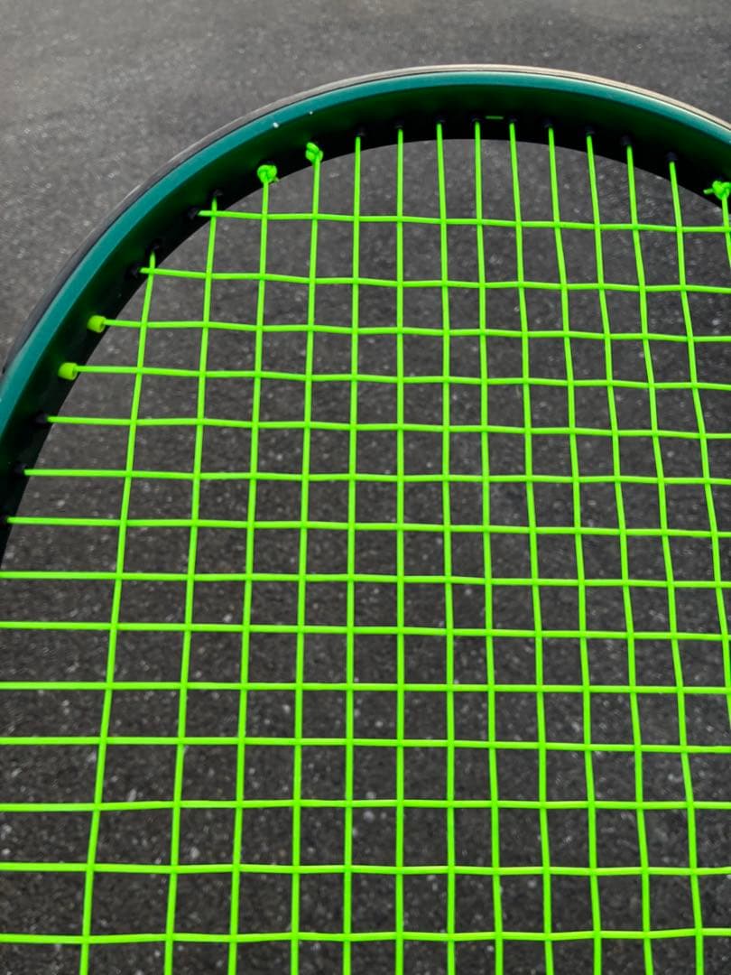Wilson Blade V9 100 グリップ2