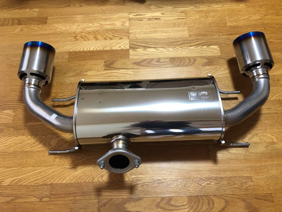 HKS LEGAMAX Premium マフラー GR86/BRZ