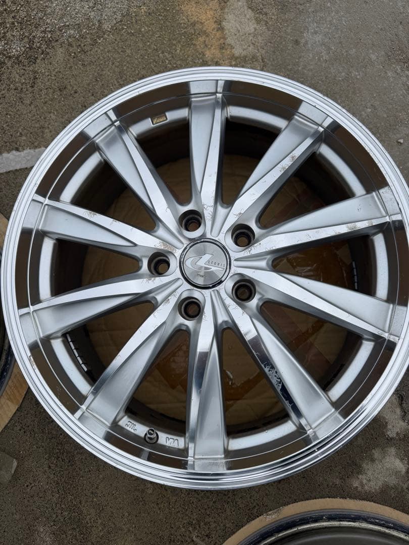 weds レオニス 18インチ 7J+53通し