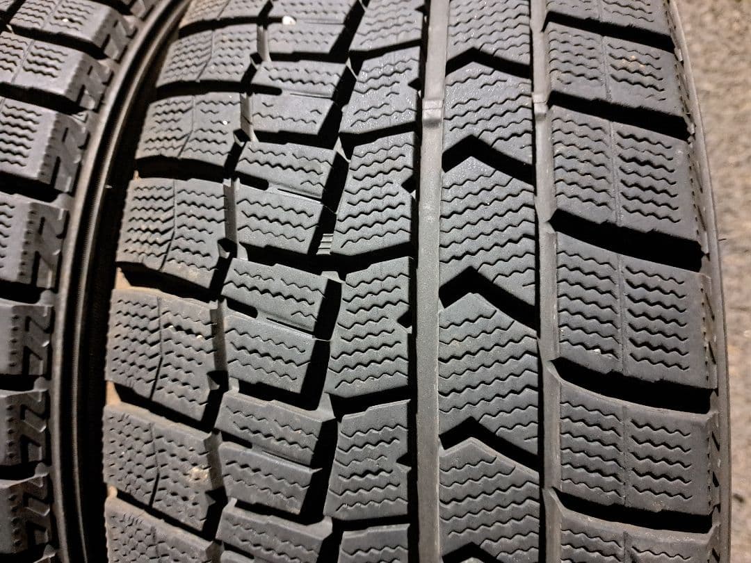 バリ山！215/45R17×4本！信頼のダンロップ！ゴム良好！安心！送料￥300