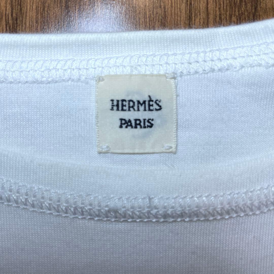 エルメス　白　刺繍入りポケット　Tシャツ