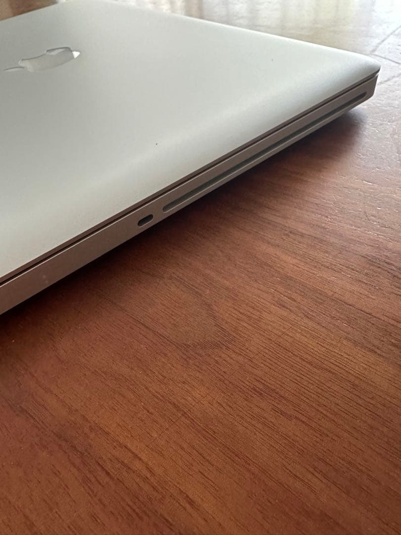 Apple MacBook pro シルバー 本体 2014年購入 ジャンク