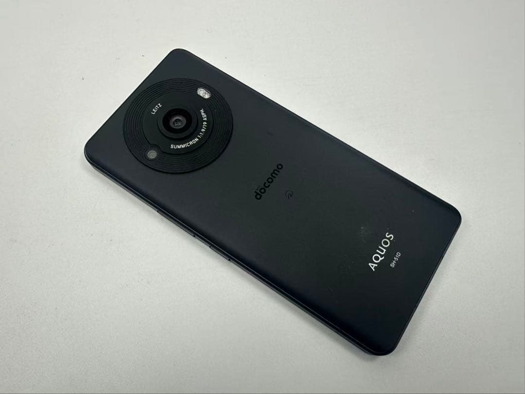 Aquos R8 pro docomo 256gb 黒
