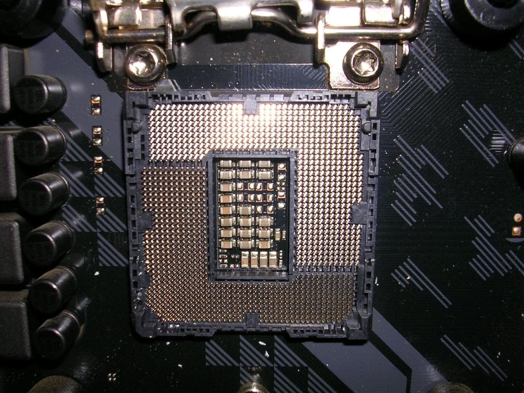 【動作品】i7-8700 + ASUS TUF H370 PRO GAMING